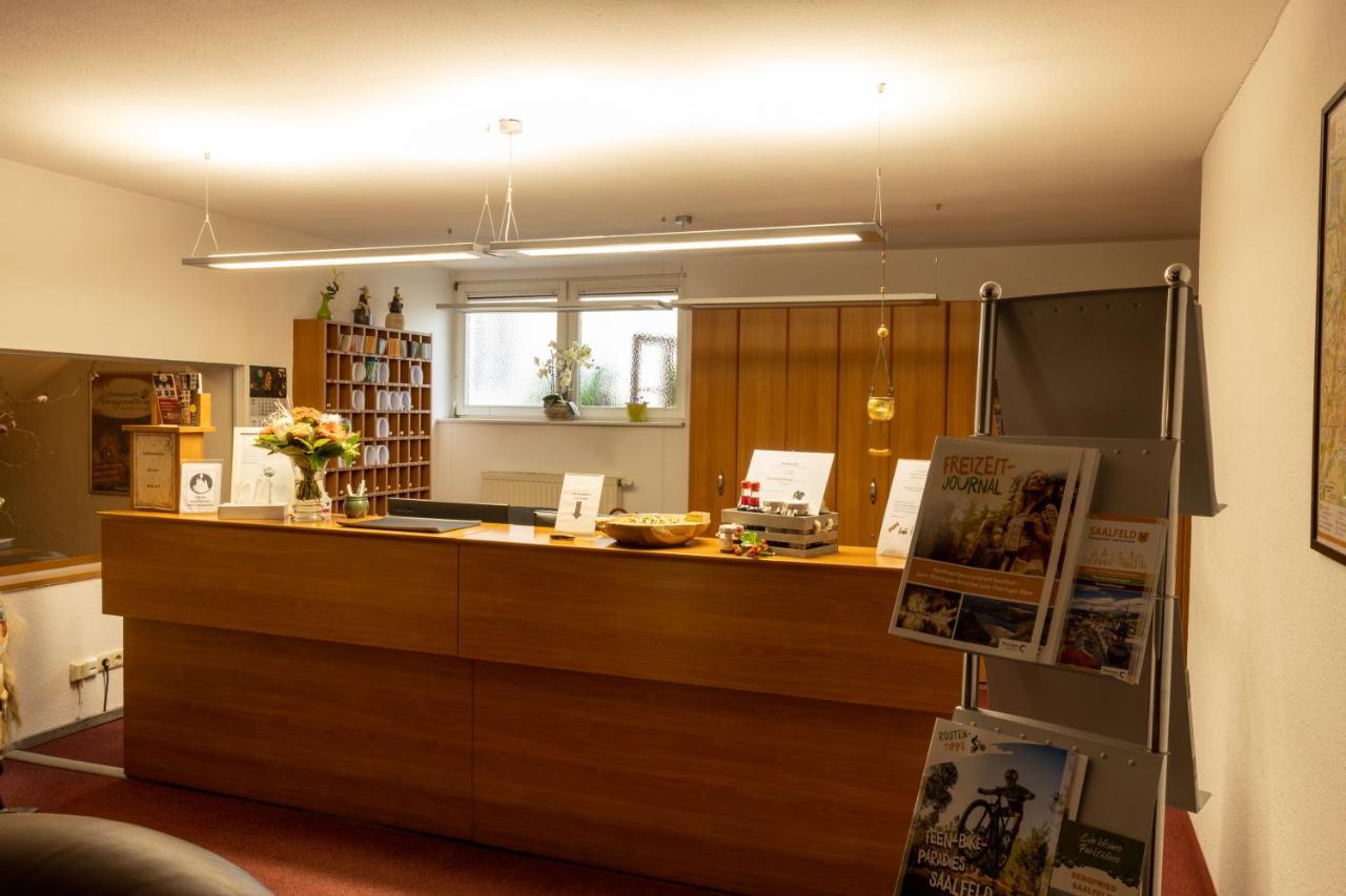 Hotel Anker Saalfeld Saale ภายนอก รูปภาพ