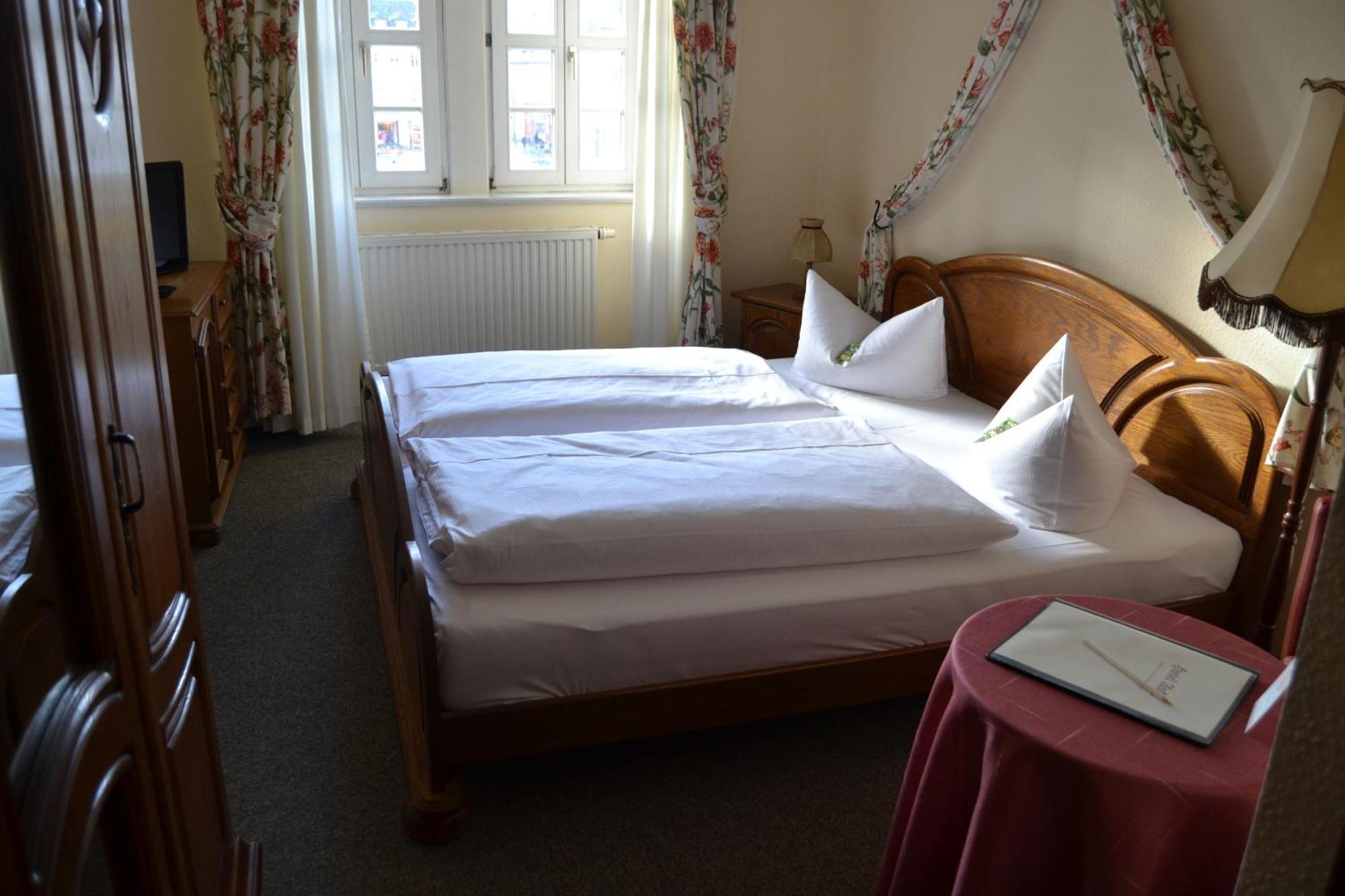 Hotel Anker Saalfeld Saale ห้อง รูปภาพ