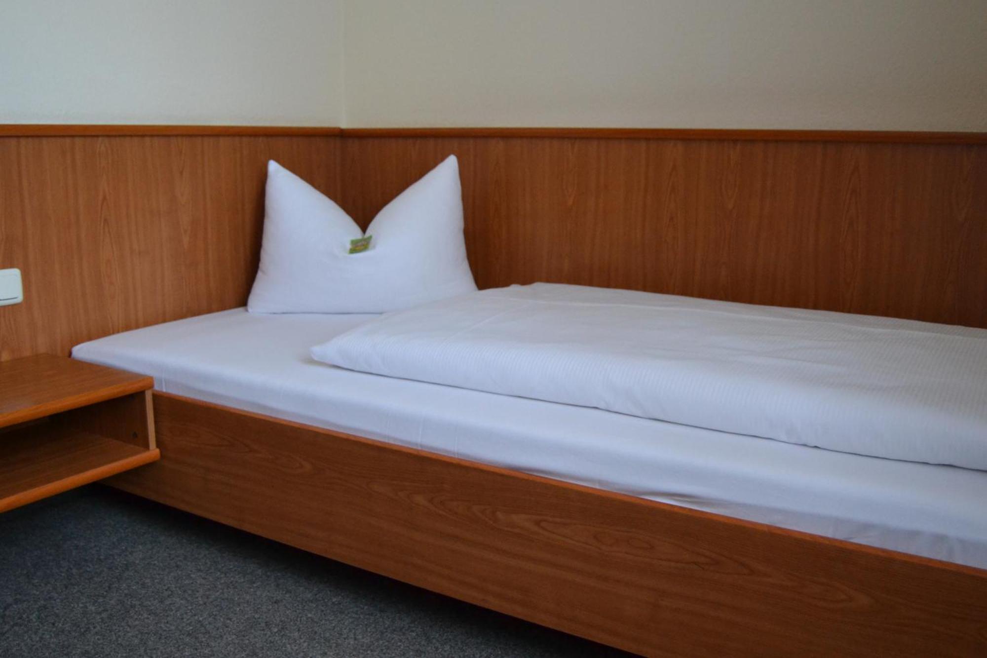 Hotel Anker Saalfeld Saale ห้อง รูปภาพ