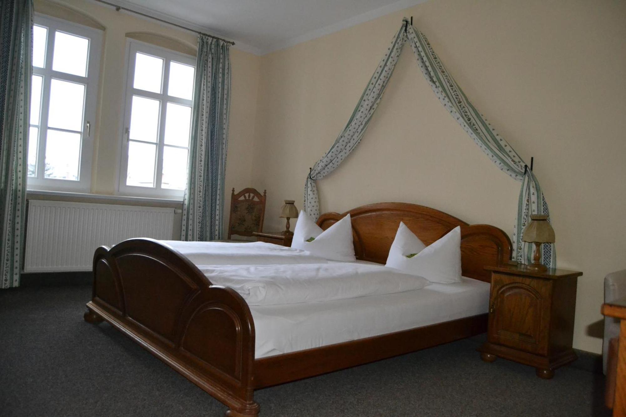 Hotel Anker Saalfeld Saale ห้อง รูปภาพ